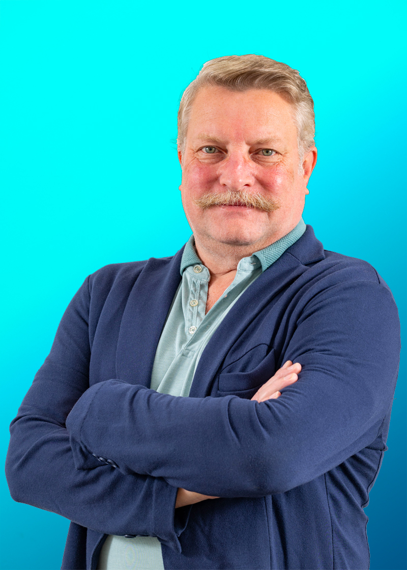 Charles Davidson Headshot Charles Davidson Headshot